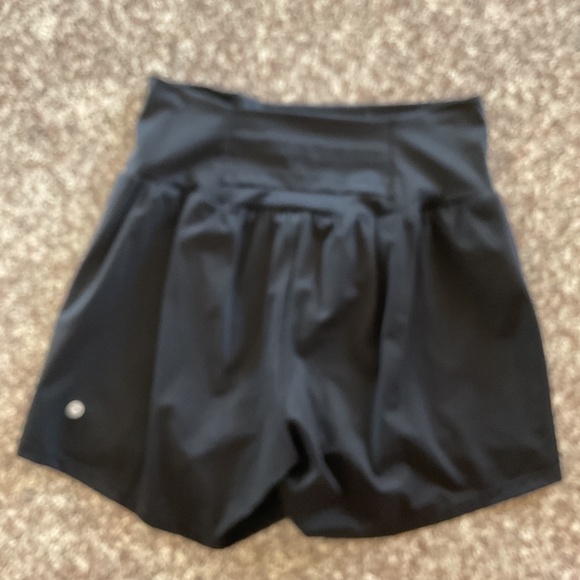 Halara Super High Waisted Back Pocket & Side Pocket Shorts 5'' Black NWT Large - Picture 11 of 14
